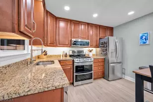 97 Bliss Blvd, Pohatcong Township, NJ 08865 - Photo 21