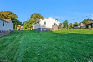 97 Bliss Blvd, Pohatcong Township, NJ 08865 - Photo 7