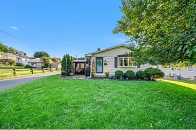97 Bliss Blvd, Pohatcong Township, NJ 08865 - Photo 3