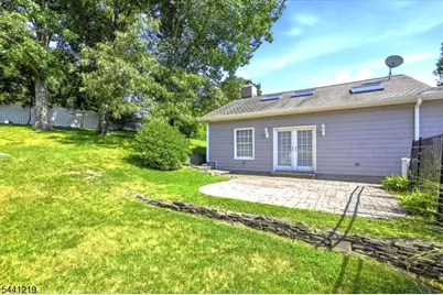 66 Minnisink Rd, Jefferson Township, NJ 07849 - Photo 17