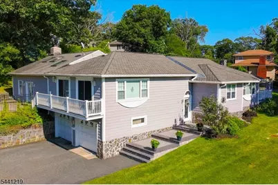 66 Minnisink Rd, Jefferson Township, NJ 07849 - Photo 1