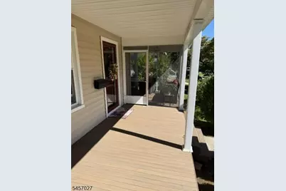 21 Eyland Ave, Roxbury Township, NJ 07876 - Photo 7