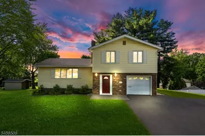33 Waling Dr, Wayne, NJ 07470 - Photo 1