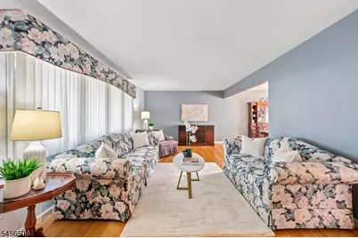 33 Waling Dr, Wayne, NJ 07470 - Photo 5
