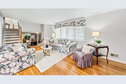 33 Waling Dr, Wayne, NJ 07470 - Photo 7