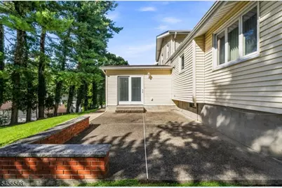 33 Waling Dr, Wayne, NJ 07470 - Photo 41
