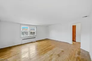 98 Baldwin Pl, Bloomfield, NJ 07003 - Photo 33