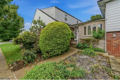 98 Baldwin Pl #2, Bloomfield, NJ 07003 - Photo 5