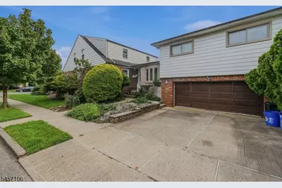 98 Baldwin Pl #2, Bloomfield Twp., NJ 07003 - Photo 5
