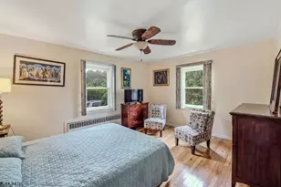 98 Baldwin Pl, Bloomfield, NJ 07003 - Photo 21