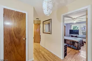98 Baldwin Pl, Bloomfield, NJ 07003 - Photo 13
