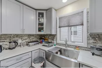 98 Baldwin Pl #2, Bloomfield Twp., NJ 07003 - Photo 25