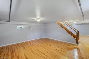 98 Baldwin Pl, Bloomfield, NJ 07003 - Photo 45