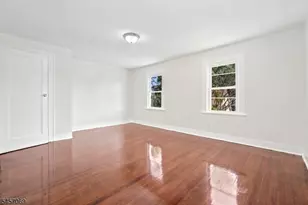 299 Smith St, Newark, NJ 07106 - Photo 29