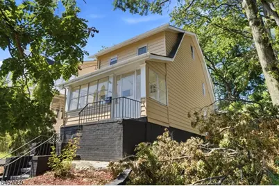 299 Smith St, Newark, NJ 07106 - Photo 5
