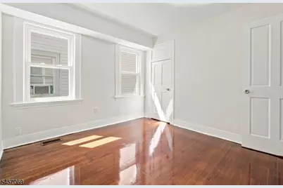 299 Smith St, Newark, NJ 07106 - Photo 27