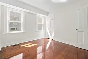299 Smith St, Newark, NJ 07106 - Photo 27