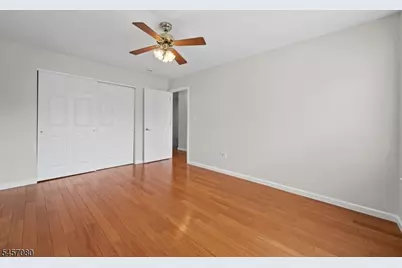20 Gordon Cir, Parsippany, NJ 07054 - Photo 11