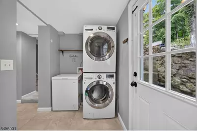 51 Roosevelt Trl, Hopatcong, NJ 07843 - Photo 27