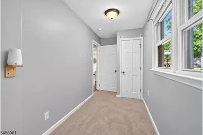 51 Roosevelt Trl, Hopatcong, NJ 07843 - Photo 15