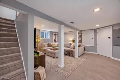 51 Roosevelt Trl, Hopatcong, NJ 07843 - Photo 23