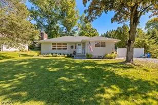 1015 Lakeview Dr, Bridgewater, NJ 07920 - Photo 1