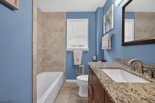 870 Crescent Dr, Rahway, NJ 07065 - Photo 21