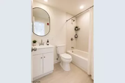 105 Chandler Ave #2, Roselle, NJ 07203 - Photo 5
