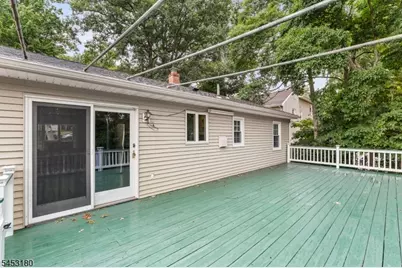 130 Vreeland Ave, Bloomingdale, NJ 07403 - Photo 29