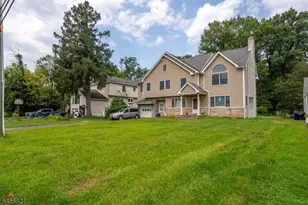 731 Kline Pl, Bridgewater, NJ 08807 - Photo 3