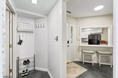 5C New Bedford Rd, West Milford, NJ 07480 - Photo 5