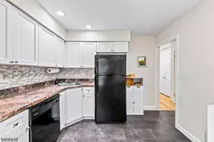 5 C New Bedford Rd, West Milford, NJ 07480 - Photo 7