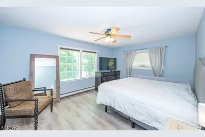 38 Oneida Ave, Hopatcong, NJ 07843 - Photo 11