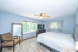 38 Oneida Ave, Hopatcong, NJ 07843 - Photo 11