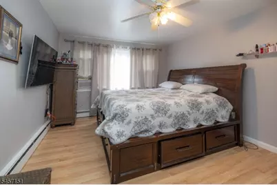222 Bowers St, Jersey City, NJ 07307 - Photo 7