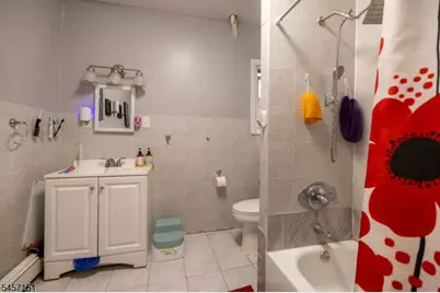 222 Bowers St, Jersey City, NJ 07307 - Photo 13