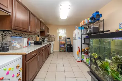 222 Bowers St, Jersey City, NJ 07307 - Photo 17