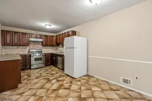 103 Continental Rd, Parsippany, NJ 07950 - Photo 13