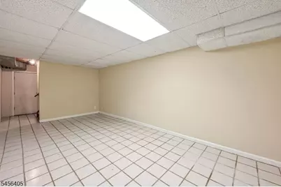 103 Continental Rd, Parsippany, NJ 07950 - Photo 21