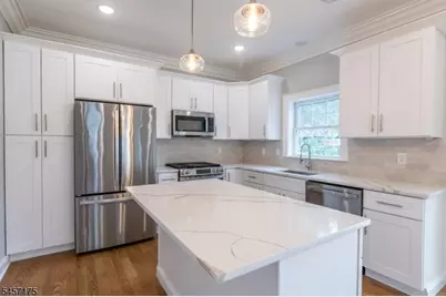 54 Navajo Ave, Parsippany, NJ 07034 - Photo 3