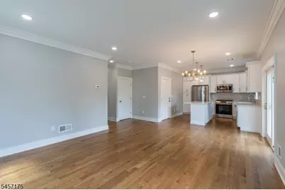 54 Navajo Ave, Parsippany, NJ 07034 - Photo 7