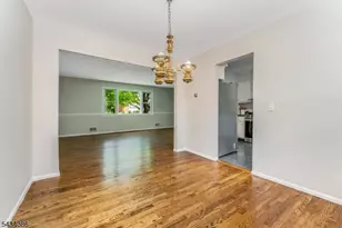 10 Lynnfield Terrace, Lopatcong Township, NJ 08865 - Photo 9
