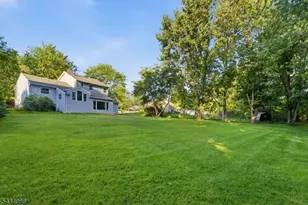 10 Lynnfield Terrace, Lopatcong Township, NJ 08865 - Photo 39