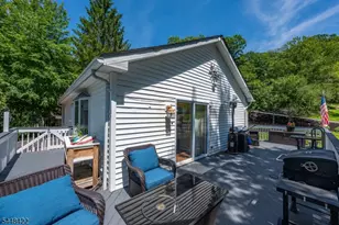 38 Oneida Ave, Hopatcong, NJ 07843 - Photo 27