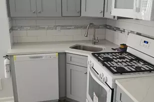 36 Smith St, Newark, NJ 07106 - Photo 9