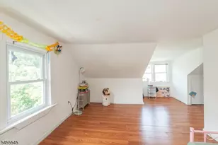 39 Midland Ave, Montclair, NJ 07042 - Photo 19