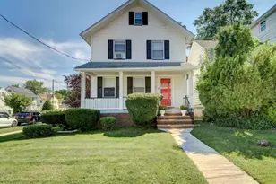 320 E 1st Ave, Roselle, NJ 07203 - Photo 1