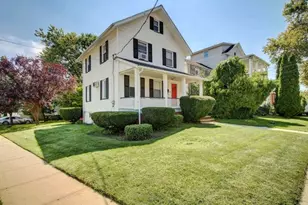 320 E 1st Ave, Roselle, NJ 07203 - Photo 3