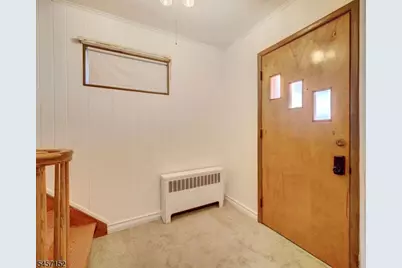320 E 1st Ave, Roselle, NJ 07203 - Photo 5
