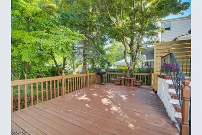 320 E 1st Ave, Roselle, NJ 07203 - Photo 23